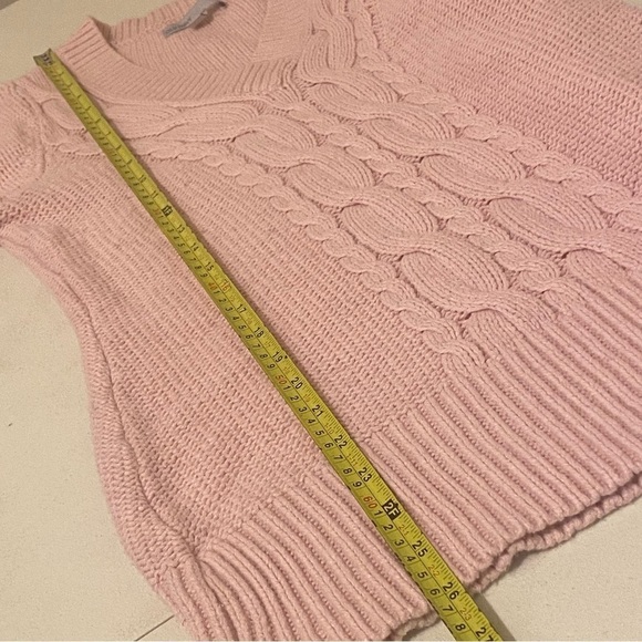 Old Navy Fisherman’s Sweater Pink  Women’s Size M Cable Knit  V-Neck - Picture 10 of 10